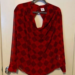 Cabi NWOT Blouse, sheer great with cami underneath